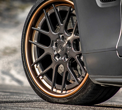 Фото дисков Strasse Wheels SM7 Deep Concave FS на Mercedes-Benz AMG GT I