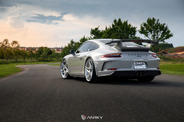 Фото дисков Anrky S3-X1 Глянцевый лак на Porsche 911 VII