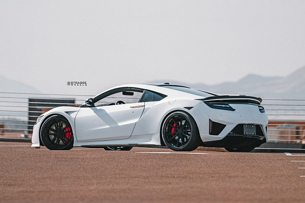 Фото дисков Strasse Wheels SV1 Deep Concave FS Черный сатин на Acura NSX II