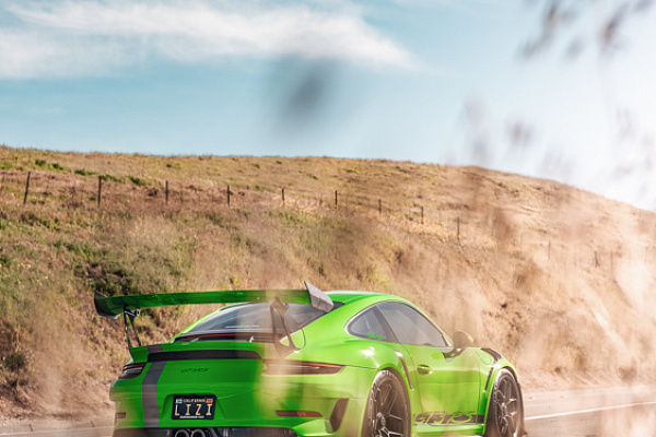 Фото дисков Brixton Forged PF7-RS Сатиновый темный лак на Porsche 911 VII