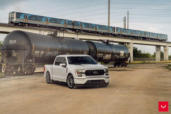 Фото дисков Vossen HFX-2 (6-Lug) Серебро на Ford F-150 XIV