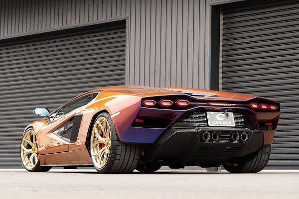 Фото дисков Anrky S2-X0 Глянцевое золото на Lamborghini Countach