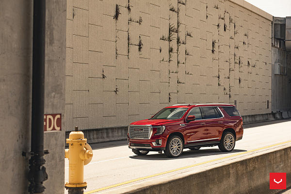 Фото дисков Vossen HF6-3 Серебро на GMC Yukon V
