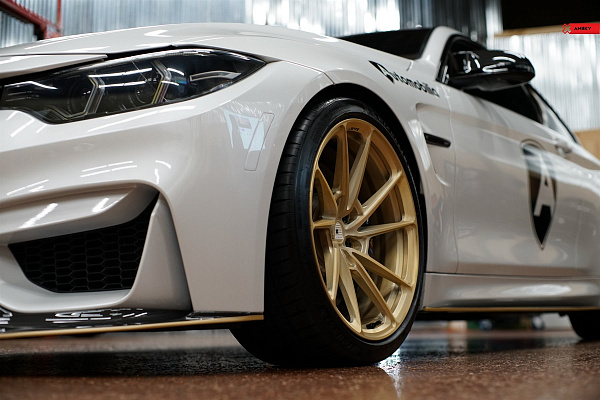 Фото дисков Anrky AN13 Глянцевая шампань на BMW 4/M4 (F32/F82)