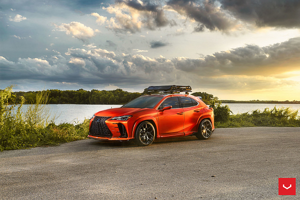 Фото дисков Vossen HF-5 Черный глянец на Lexus UX
