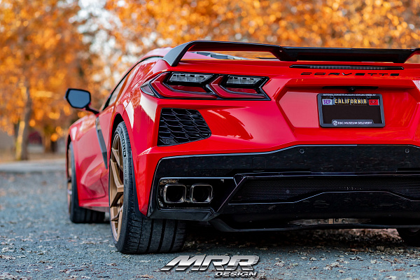 Фото дисков MRR F10 Глянцевая медь на Chevrolet Corvette C8