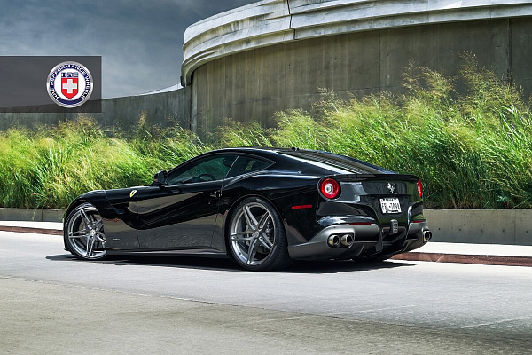 Ferrari F12berlinetta