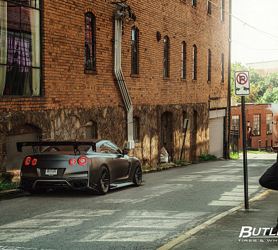 Фото дисков Vossen M-X6 на Nissan GT-R