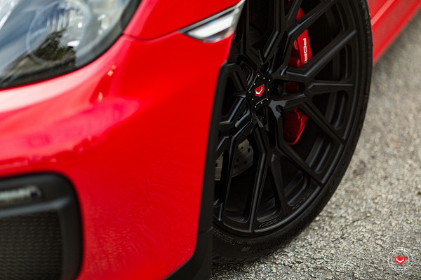 Фото дисков Vossen M-X3 Черный сатин на Porsche Cayman II