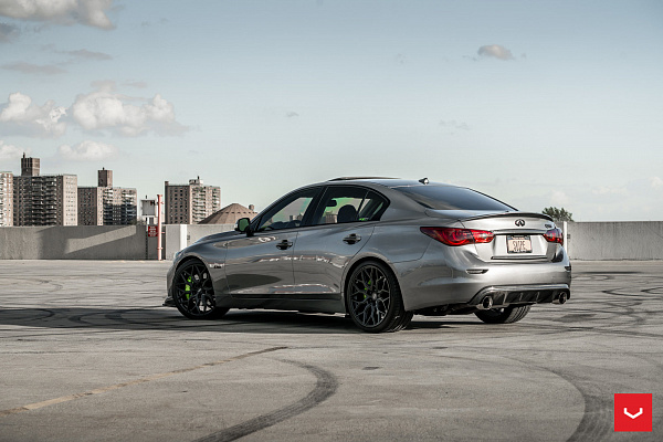 Фото дисков Vossen HF-2 Черный сатин на Infiniti Q50