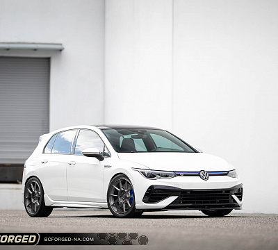 Фото дисков BC Forged KZ15 на Volkswagen Golf VIII