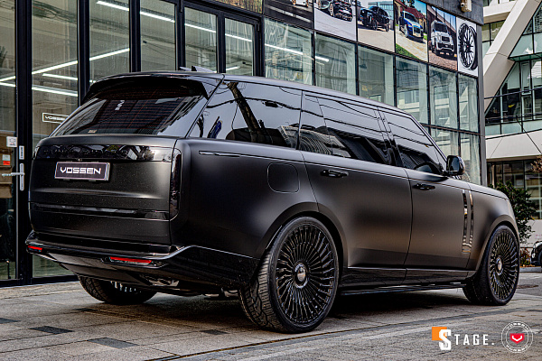 Фото дисков Vossen UV-5 Черный глянец на Land Rover Range Rover V