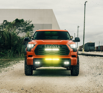 Фото дисков Vossen HF6-4 на Toyota Sequoia III