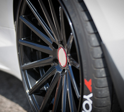 Фото дисков Vossen VFS-2 на Infiniti Q60 II