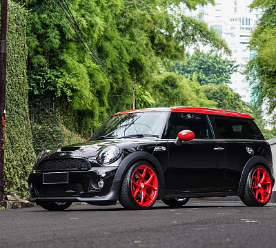 Фото дисков HRE R101 на MINI Cooper III