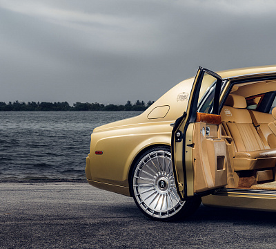 Фото дисков Vossen S21-12 на Rolls-Royce Phantom