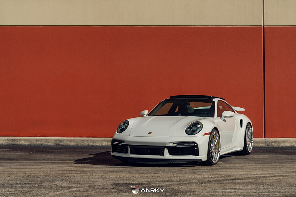 Фото дисков Anrky AN27 Полированный лак на Porsche 911 VIII