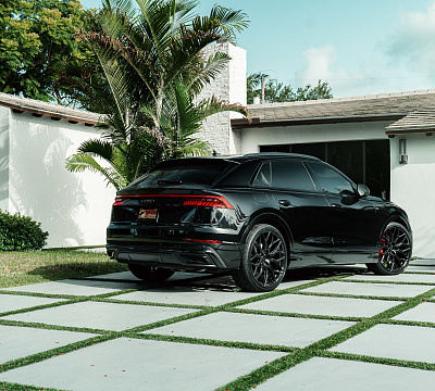 Фото дисков Vossen HF-2 на Audi Q8