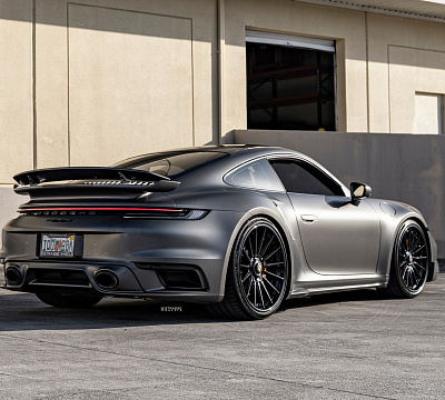 Фото дисков Strasse Wheels SV15 Deep Concave FS на Porsche 911 VIII