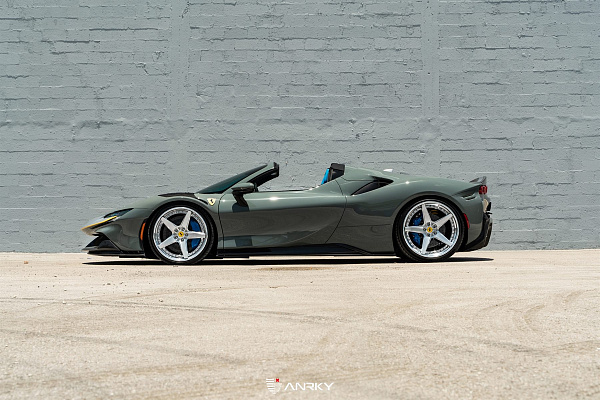 Фото дисков Anrky RS5.3 Полированный лак на Ferrari SF90