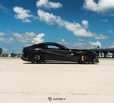 Фото дисков Anrky AN12 на Ferrari F12