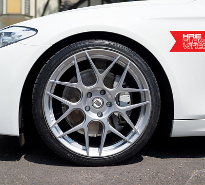 Фото дисков HRE FF01 на BMW 5/M5 (F10)
