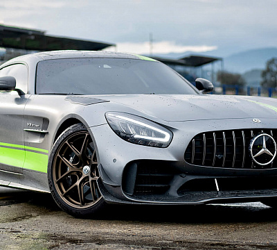 Фото дисков HRE R101 Lightweight на Mercedes-Benz AMG GT I