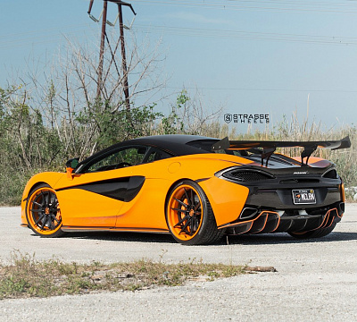 Фото дисков Strasse Wheels SV1 Deep Concave FS на McLaren 570S