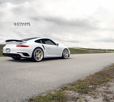Фото дисков Strasse Wheels SM5R Deep Concave Monoblock на Porsche 911 VII