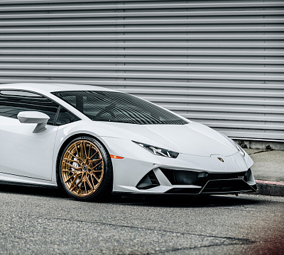 Фото дисков Brixton Forged VL4 на Lamborghini Huracan