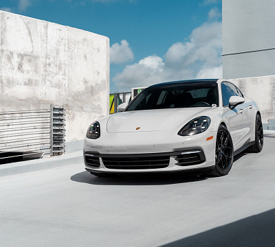 Фото дисков Vossen HF-5 на Porsche Panamera II