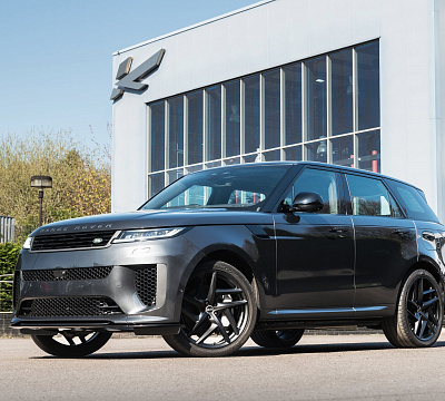 Фото дисков Kahn Type 52 RS на Range Rover Sport III