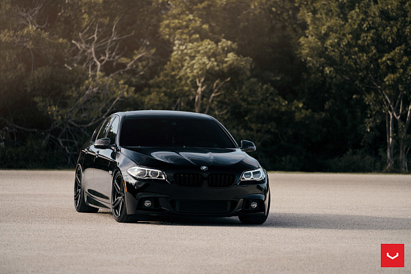 Фото дисков Vossen HF-1 Черный сатин на BMW 5/M5 (F10)