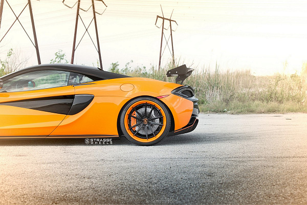 Фото дисков Strasse Wheels SV1 Deep Concave FS Другой цвет на McLaren 570S