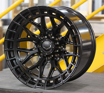 Vossen HFX-1 (8-Lug)