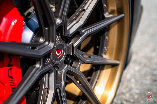 Фото дисков Vossen EVO-2R (3-Piece) Глянцевая медь на Mercedes-Benz S-Class (W222, C217)