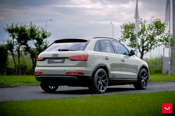 Фото дисков Vossen HF-5 Черный глянец на Audi Q3 (8U)