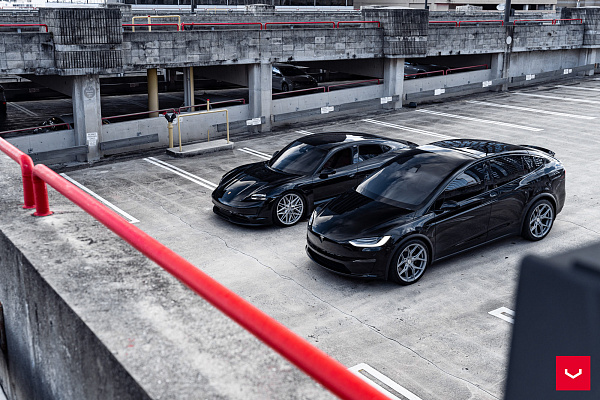 Фото дисков Vossen HF-7 Серебро на Porsche Taycan I