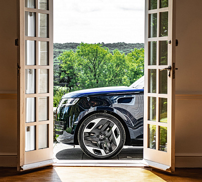 Фото дисков Kahn Type 33 RS на Range Rover V