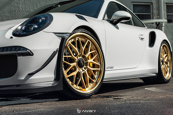 Фото дисков Anrky RS1 Сатиновое золото на Porsche 911 VII