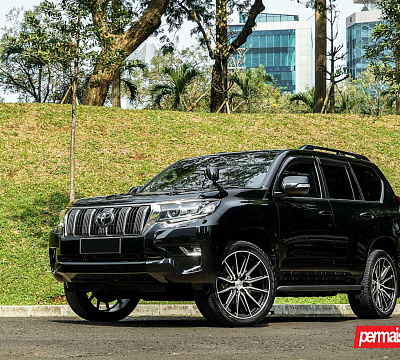 Фото дисков Vossen HF6-1 на Toyota Land Cruiser Prado 150