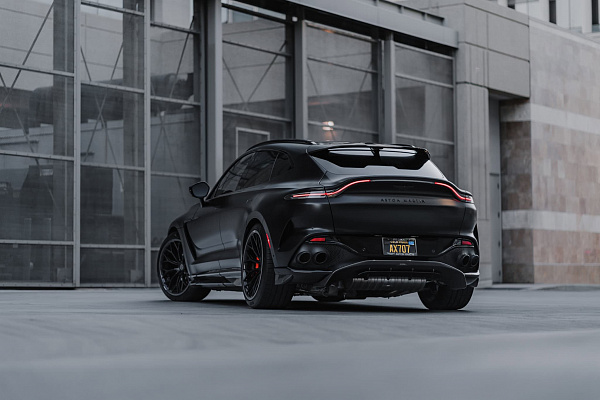 Фото дисков Brixton Forged CM6-R Черный сатин на Aston Martin DBX