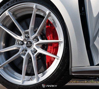 Фото дисков Anrky AN24 на Chevrolet Corvette C8