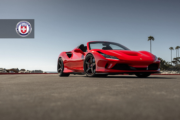 Фото дисков HRE 305 GTS Сатиновая бронза на Ferrari F8