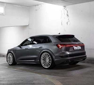 Фото дисков ST Wheels ST11 на Audi E-tron
