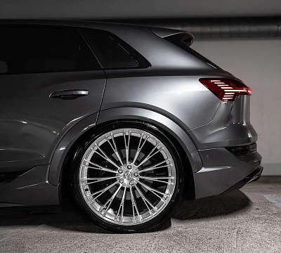 Фото дисков ST Wheels ST11 на Audi E-tron