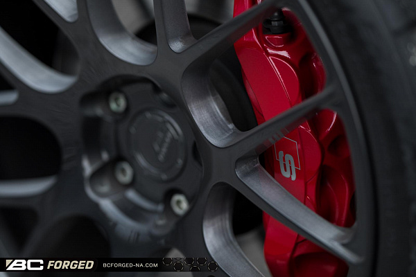 Фото дисков BC Forged RS40 Глянцевый темный лак на Audi A/S/RS 4 (B9)