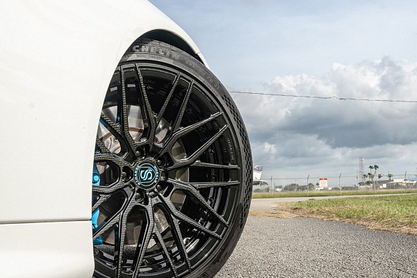 Фото дисков Strasse Wheels SV10M Deep Concave Duoblock Другой цвет на Lexus LC 500