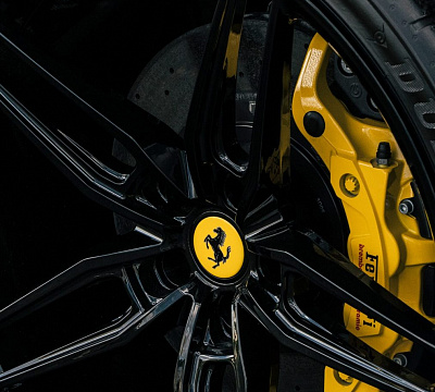 Фото дисков Anrky AN17 на Ferrari SF90