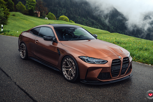 Фото дисков Vossen LC3-03T Глянцевый темный лак на BMW 4/M4 (G22/G82)